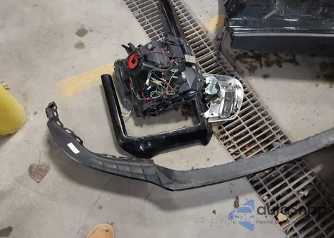 2014 GMC Sierra 1500 Slt from USA, damaged, VIN 3GTU2VEC7EG115662